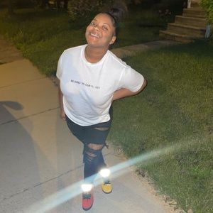 Meet your Posher, Avantee